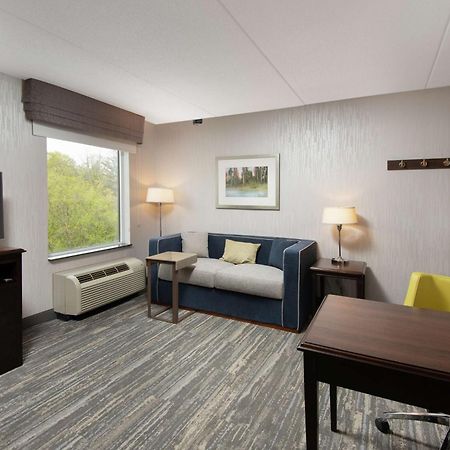 Hampton Inn & Suites By Hilton Barrie Eksteriør billede