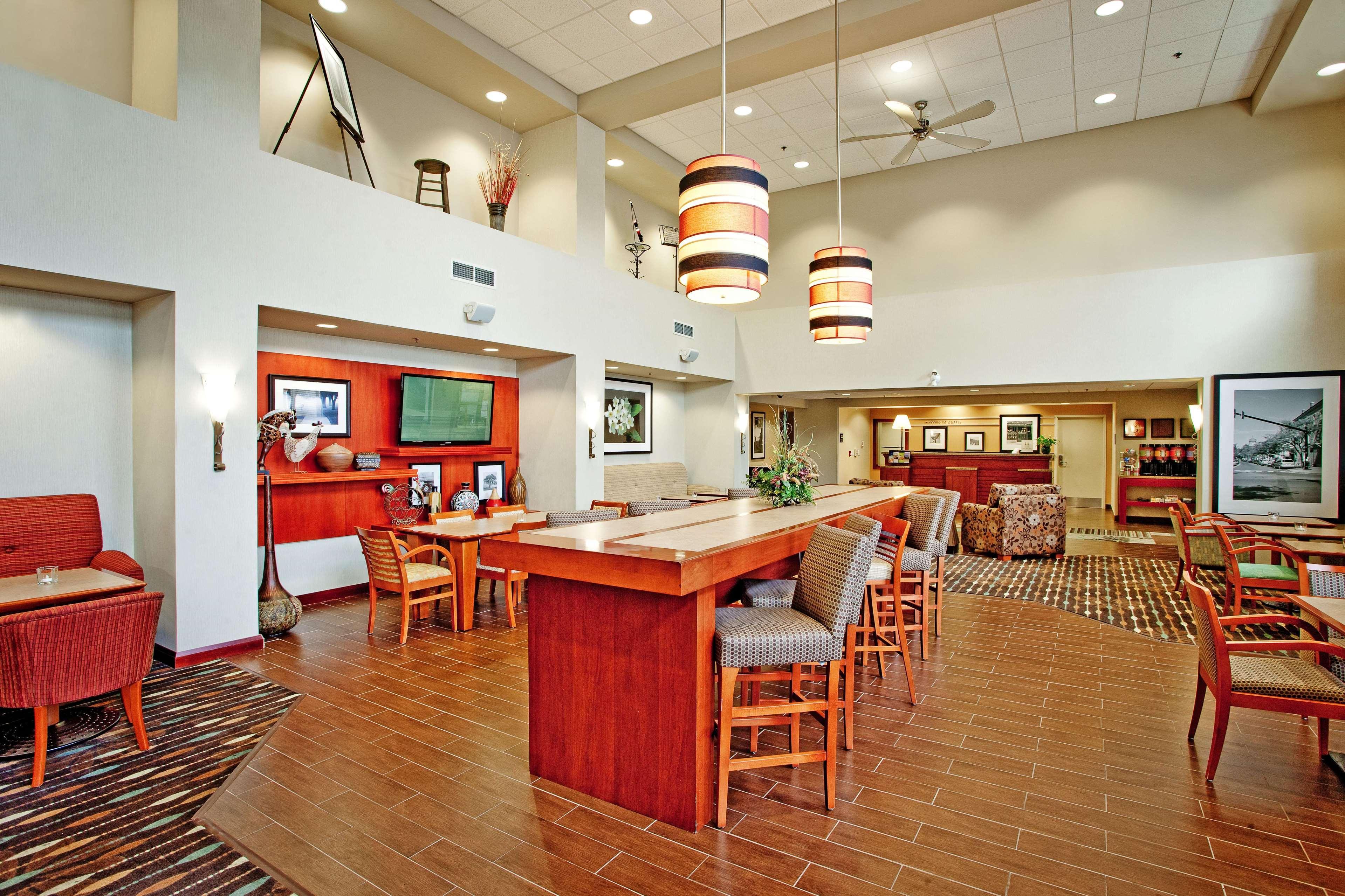 Hampton Inn & Suites By Hilton Barrie Eksteriør billede