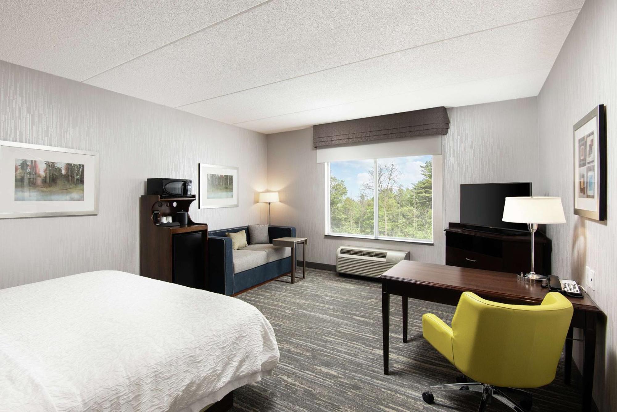Hampton Inn & Suites By Hilton Barrie Eksteriør billede