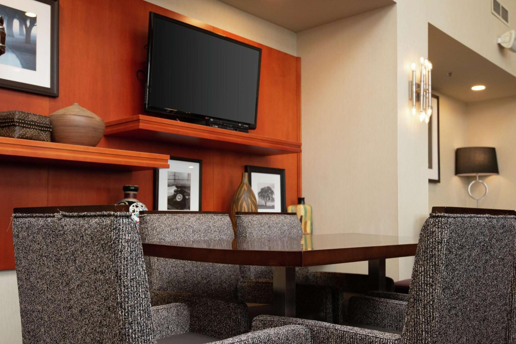 Hampton Inn & Suites By Hilton Barrie Eksteriør billede
