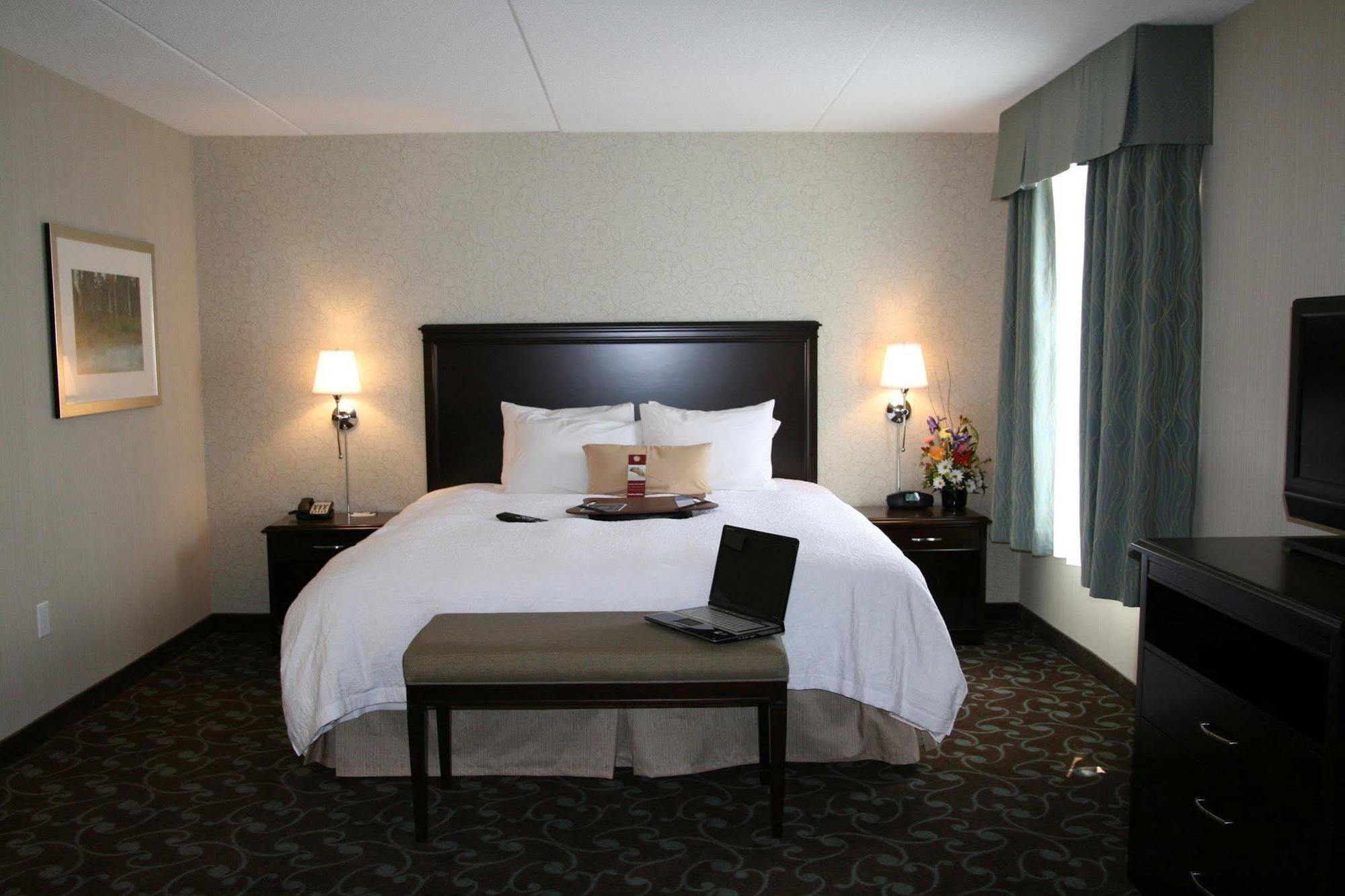 Hampton Inn & Suites By Hilton Barrie Eksteriør billede